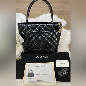 Chanel Gold Medallion Patent Leather Tote Bag